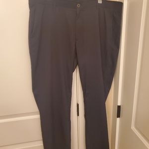 Under Armour Mens 42x32 Black Golf Pants